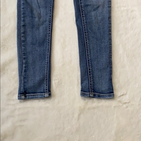 GIRLS SIZE 8 Mudd Mid-Rise Jeans - Picture 5 of 6
